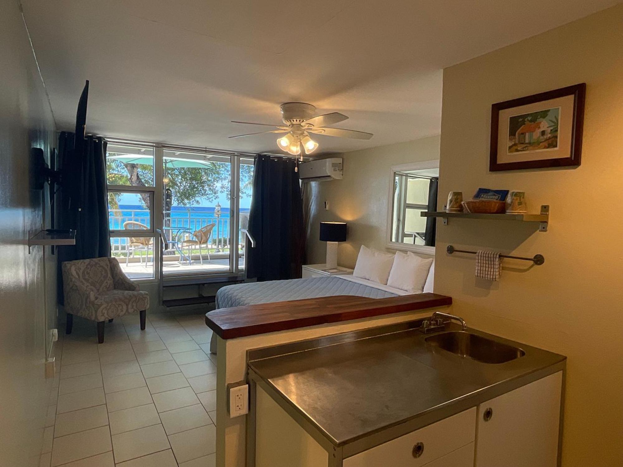 The Frederiksted Hotel Bagian luar foto
